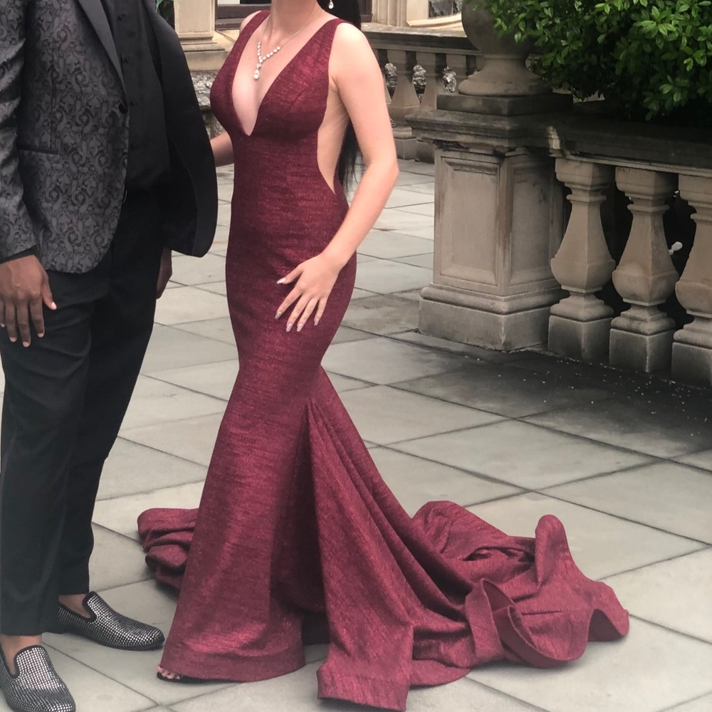 Jovani prom dress size 0. Super flattering